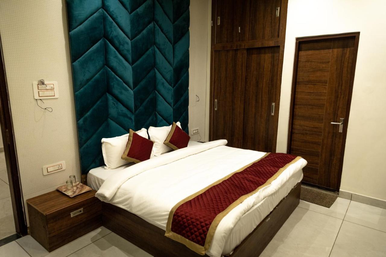 Hotel The Florence Чамба Екстер'єр фото
